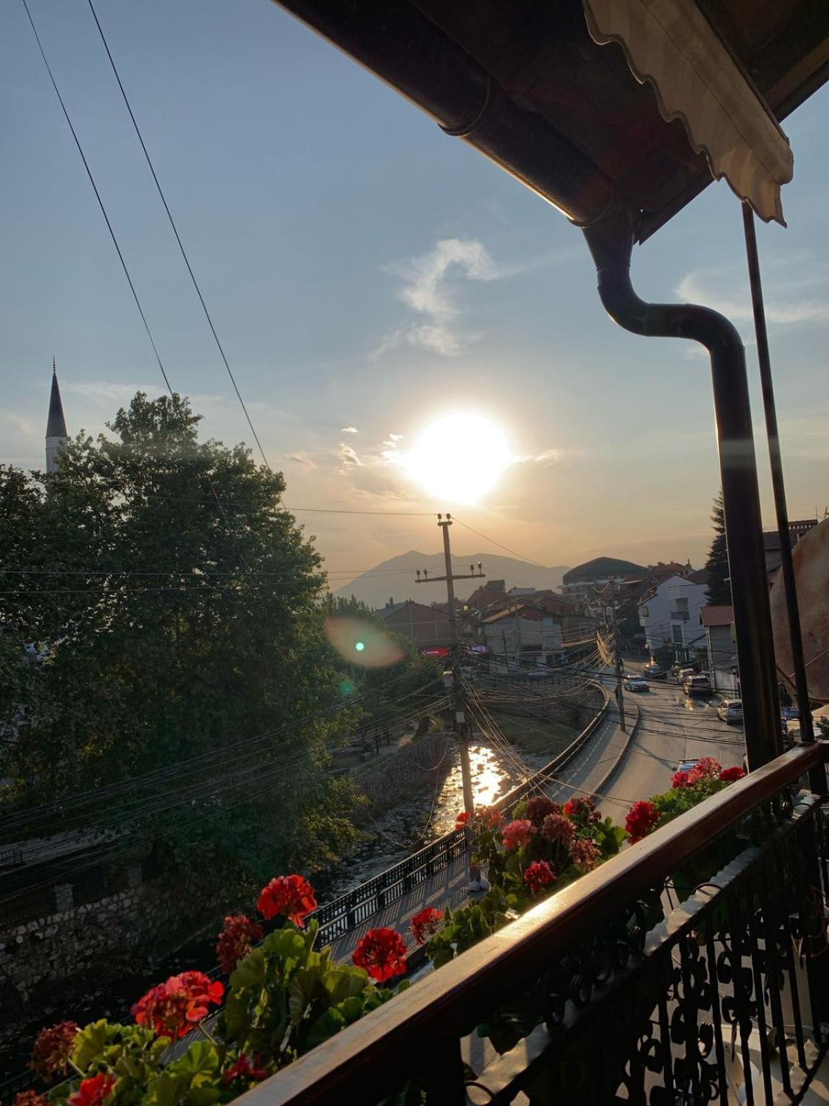 Ralin Apart Prizren Eksteriør billede